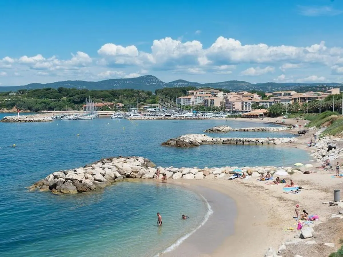 Holiday home Villa T4 Climatisee, Rez-De-Jardin, Parking Prive, Proche Plage Et Commerces - Fr-1-316-182 Six-Fours-les-Plages France