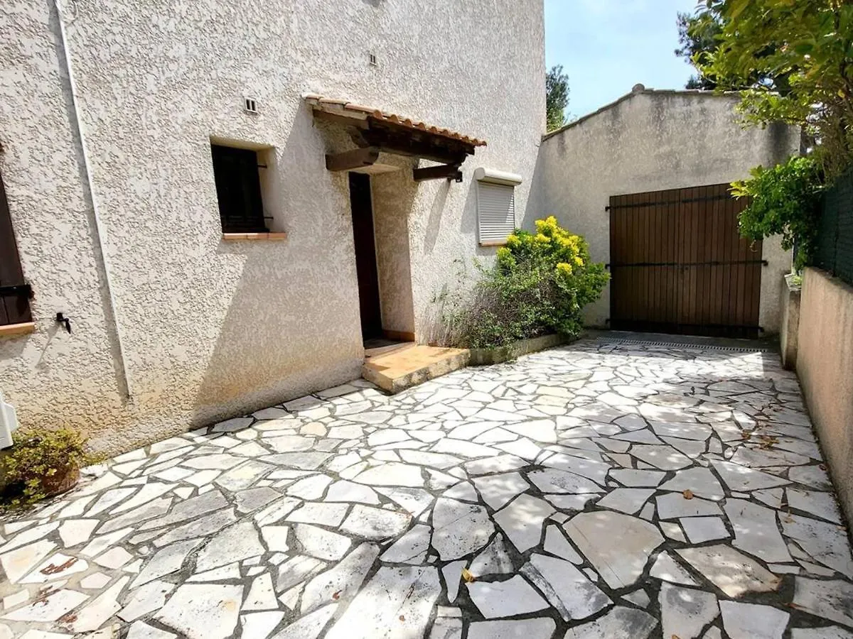 Villa T4 Climatisee, Rez-De-Jardin, Parking Prive, Proche Plage Et Commerces - Fr-1-316-182 Six-Fours-les-Plages
