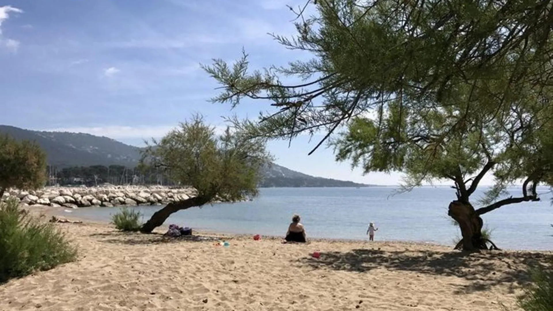 Villa T4 Climatisee, Rez-De-Jardin, Parking Prive, Proche Plage Et Commerces - Fr-1-316-182 Six-Fours-les-Plages 0*,  France